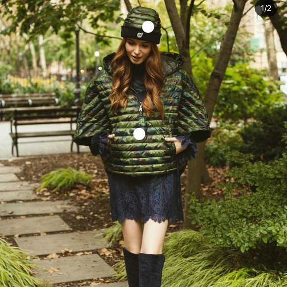 *Rare Find | cropped hi-low poncho silver color - Picture 13 of 16